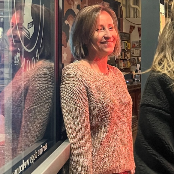 Marled Multicolor Crewneck Pullover Sweater with Split Back Openings, size M - Picture 1 of 8